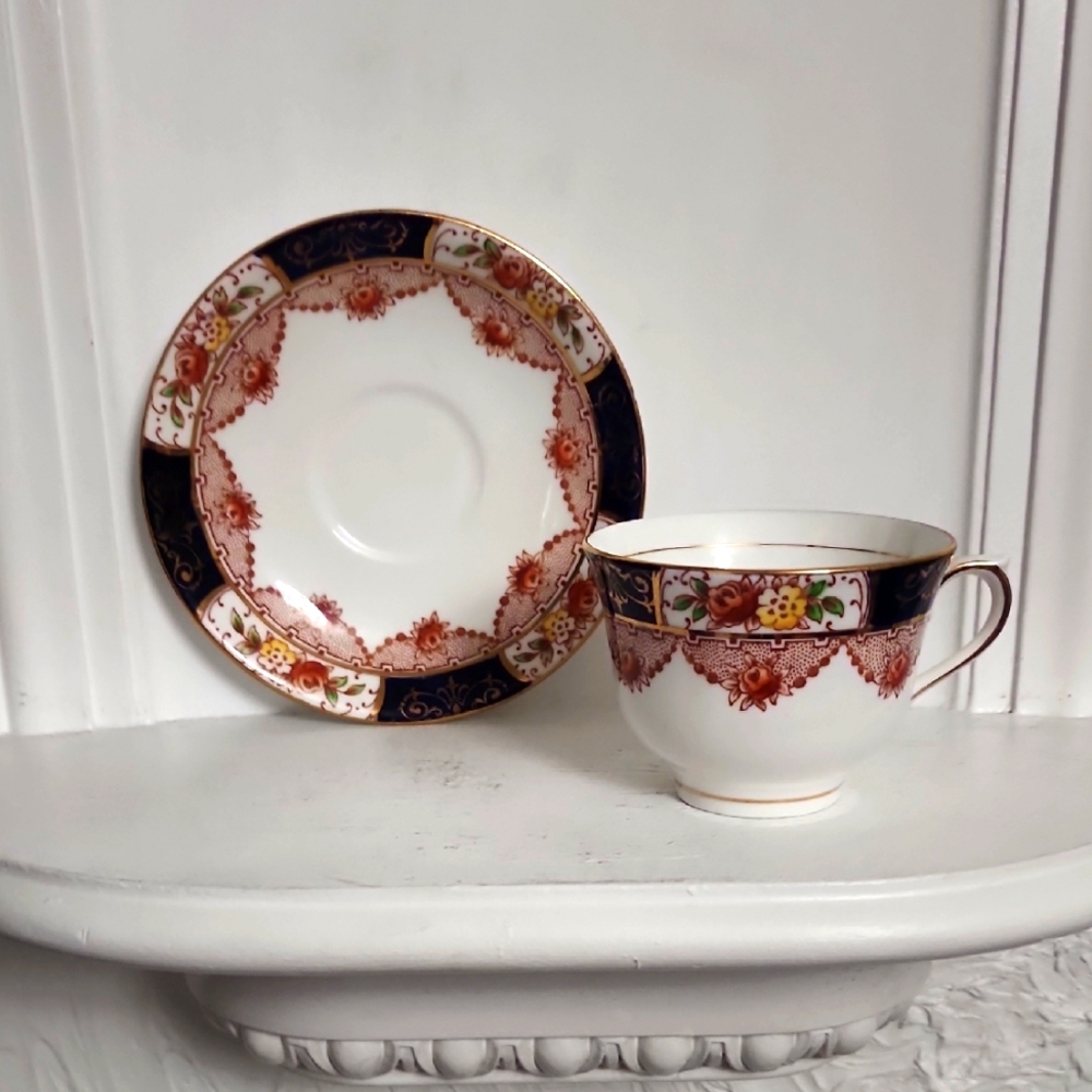 Collectible Colclough Saucer 6612 Made In England
